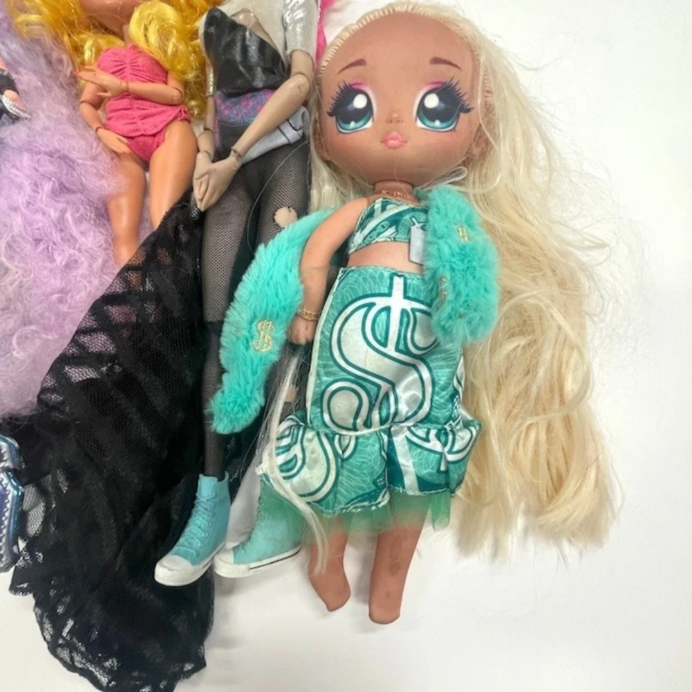6 Dolls L.O.L.‎ Surprise Rainbow High Merman Na Na Na Spider-Gwen